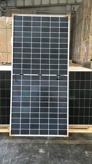 6kw Solar Panel Invertor and Lithium Ion Batteries