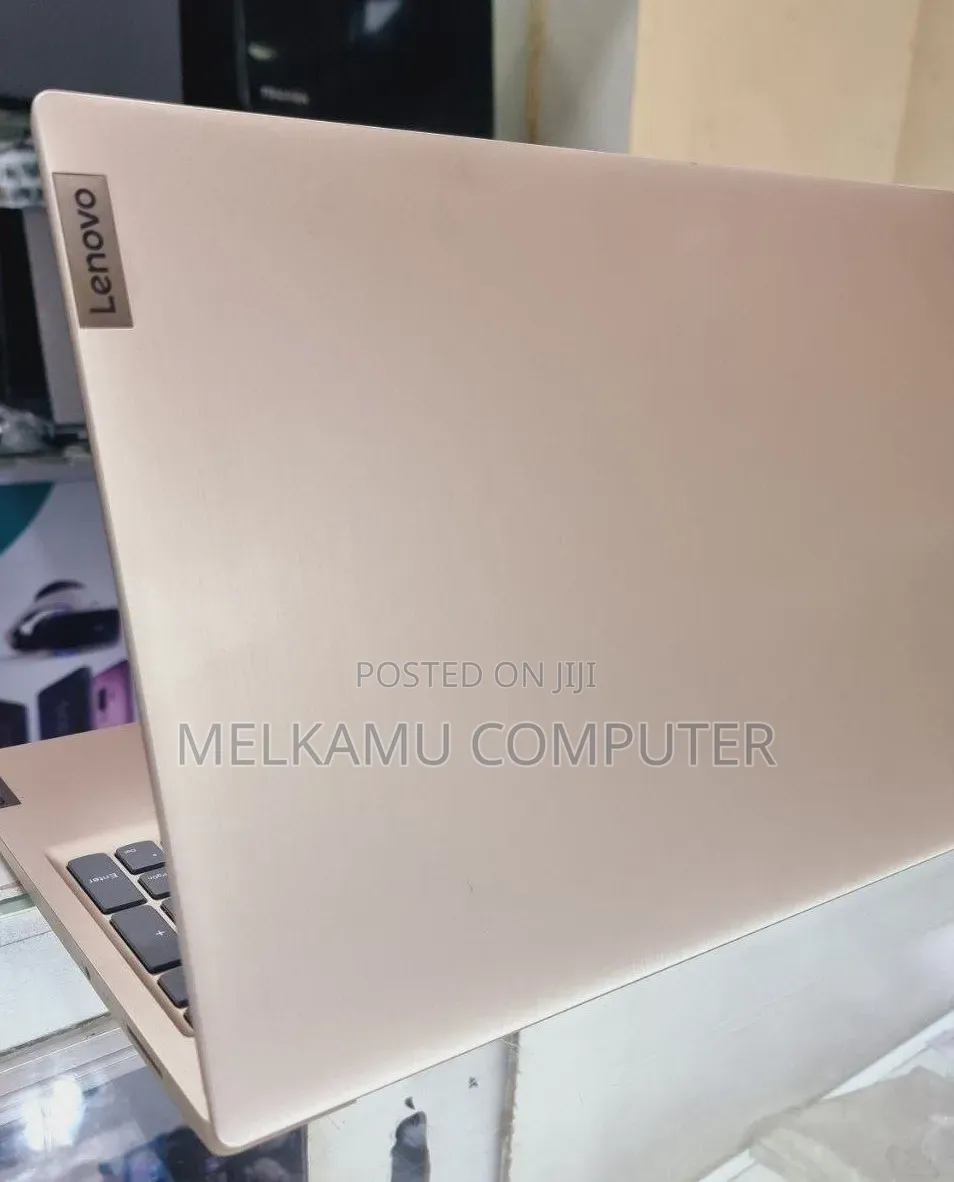 New Laptop Lenovo Ideapad 3 8GB Intel Core i3 SSD 256GB