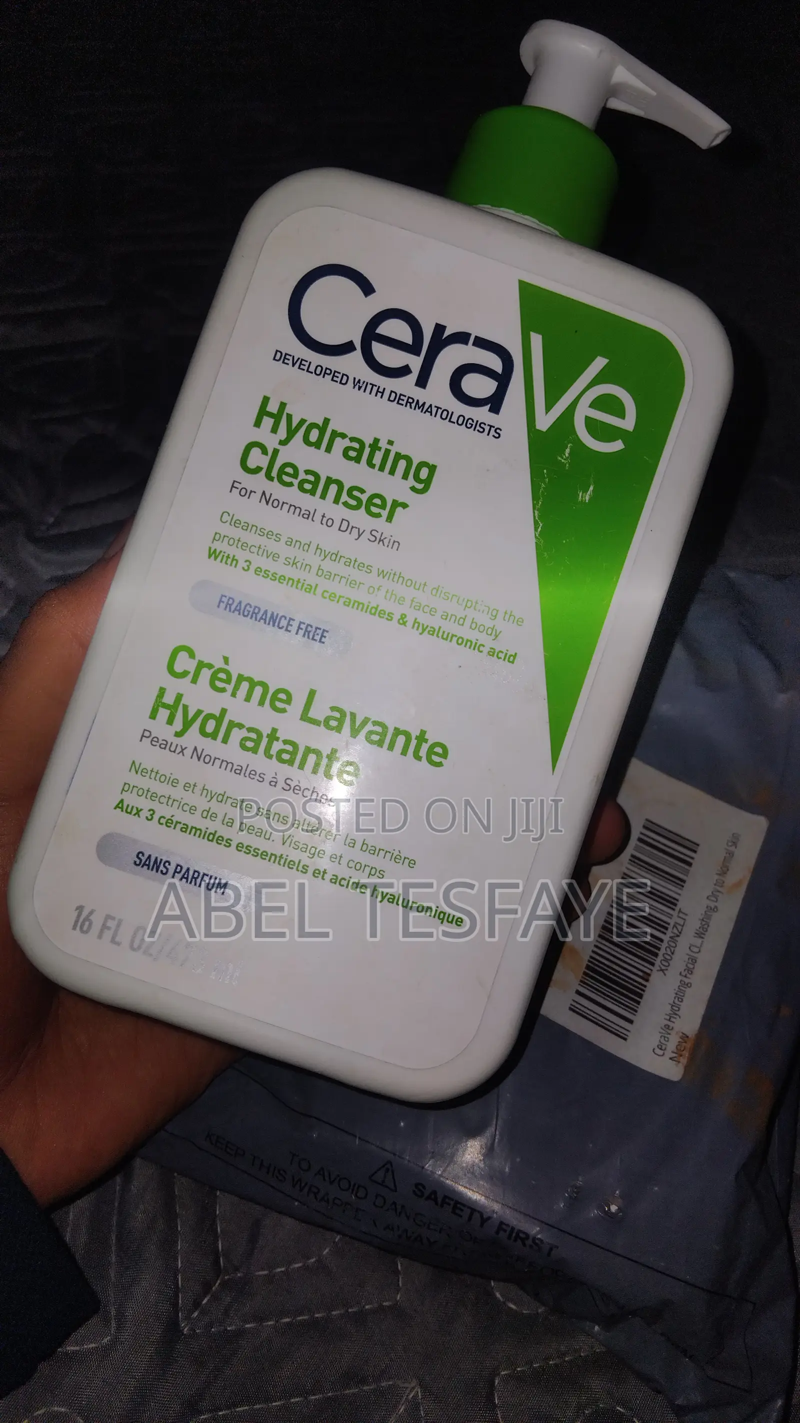 CeraVe Hydrating Cleanser