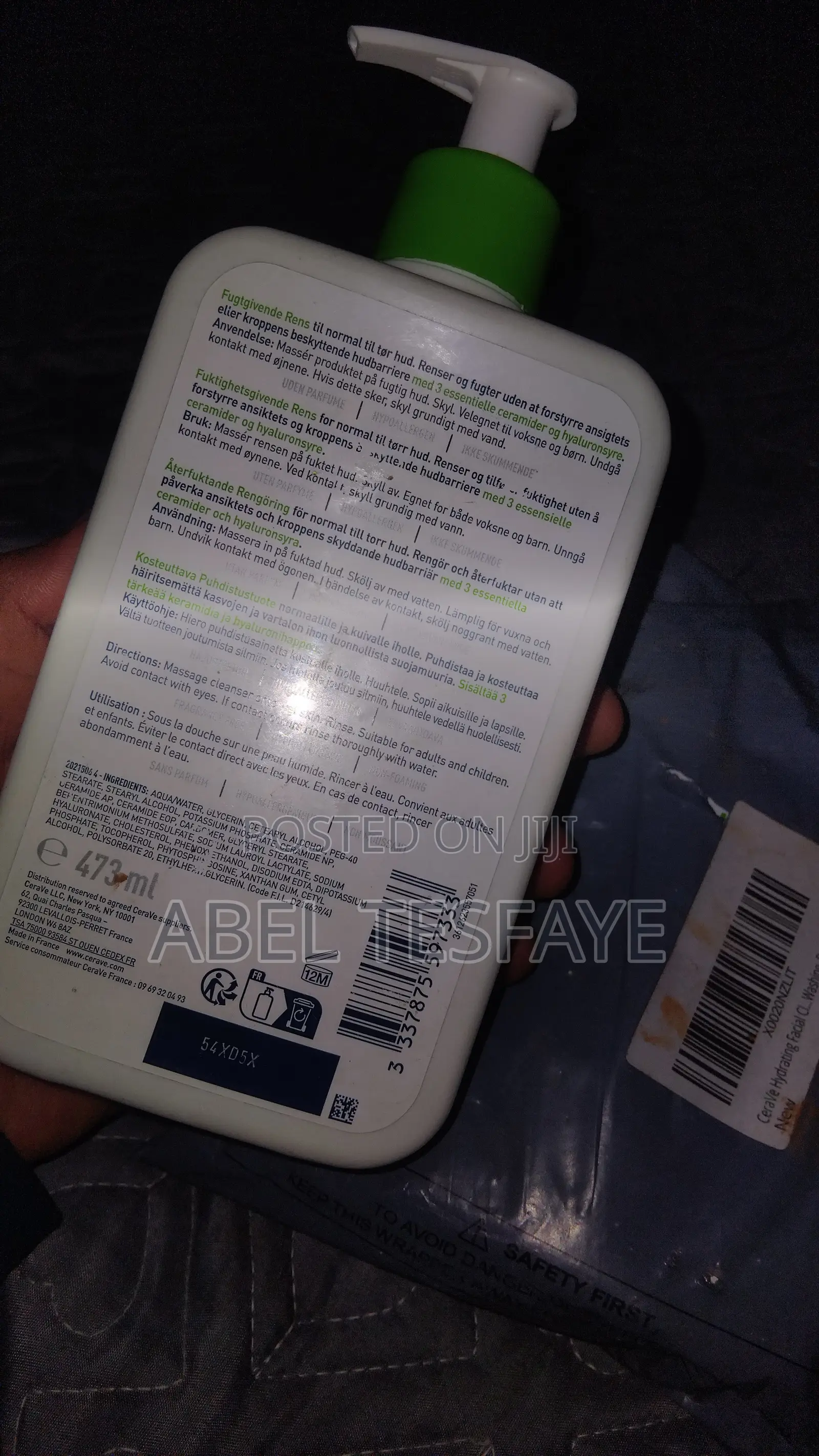 CeraVe Hydrating Cleanser