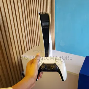. PlayStation 5 Fat Dubai Used ከ Original Joystick ጋር በልዩ ዋጋ