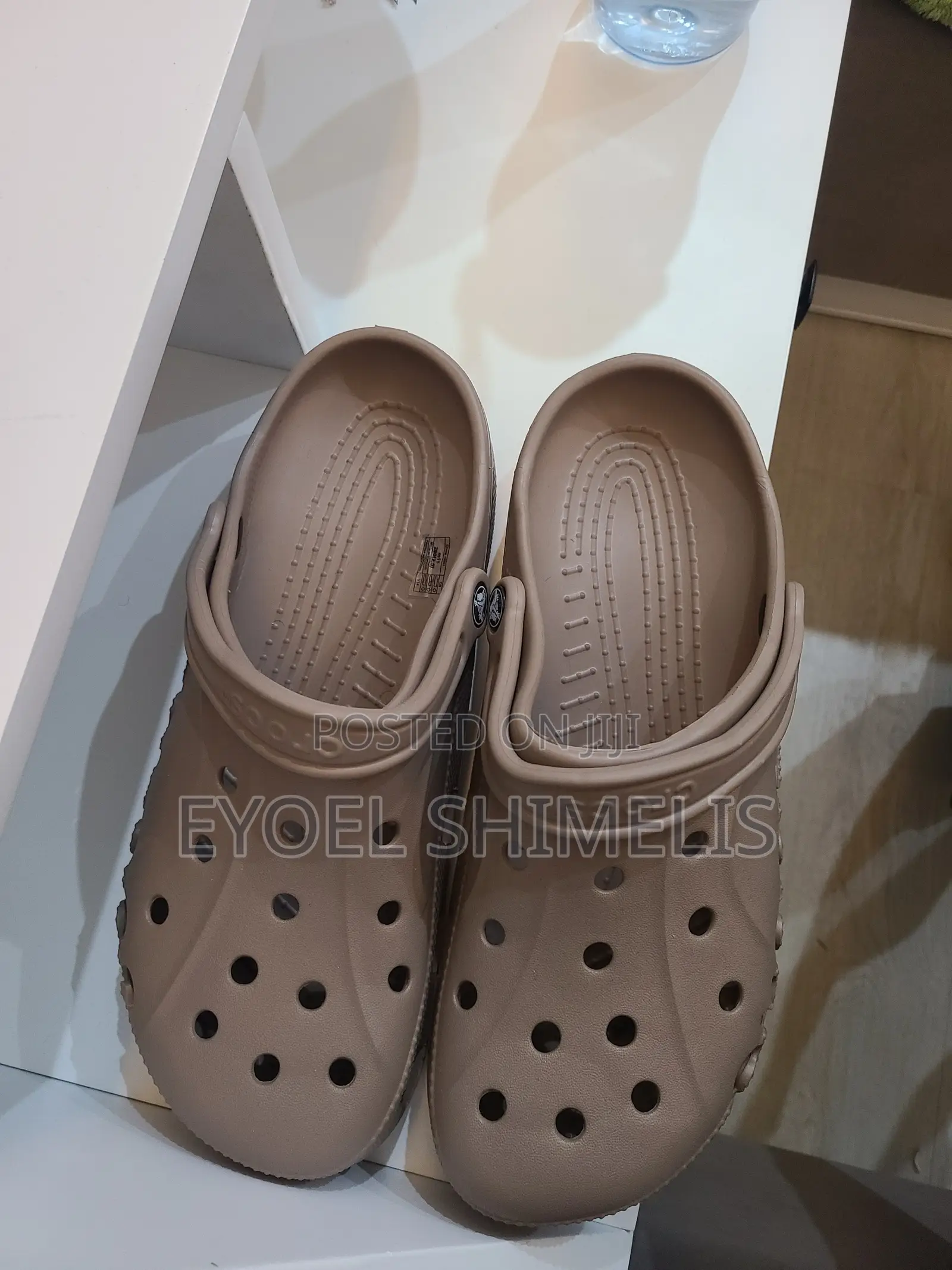 Crocs Brown