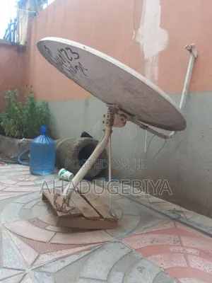 Satellite Dish Antenna - Lege Tafo