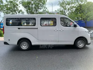New Wuling Zhengcheng 2025 White