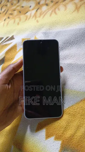 New Samsung Galaxy A16 128 GB Silver