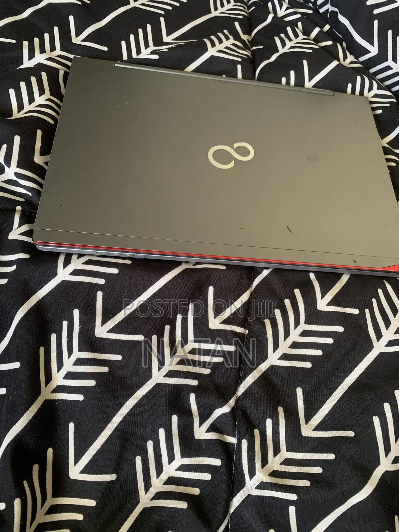 Laptop Fujitsu Lifebook U745 16GB Intel Core i5 SSD 250GB