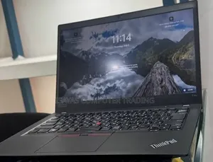 New Laptop Lenovo 8GB AMD Ryzen 5 SSD 256GB