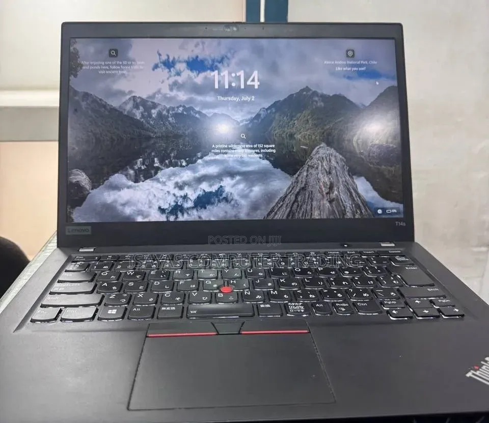 New Laptop Lenovo 8GB AMD Ryzen 5 SSD 256GB
