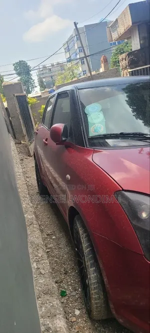 Suzuki Swift 2009 Burgundy