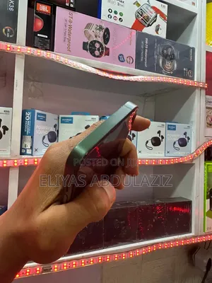 Apple iPhone 13 128 GB Green