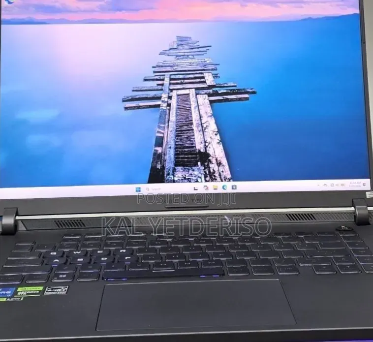 New Laptop Asus ROG Strix G16 16GB Intel Core i7 SSD 1T