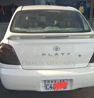 Toyota Platz 2001 White