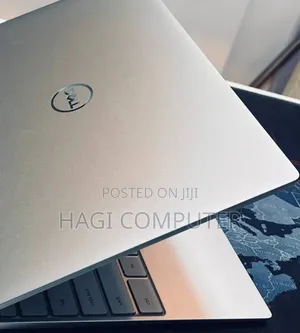 New Laptop Dell XPS 13 9315 16GB Intel Core i5 SSD 512GB
