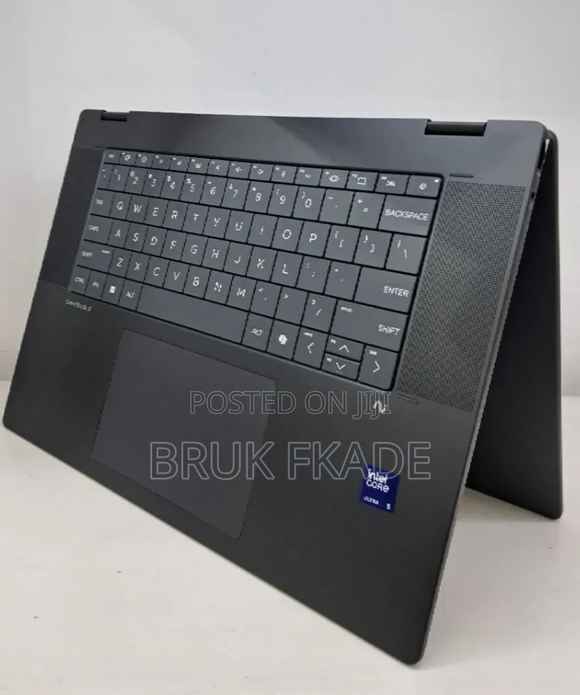 New Laptop HP OmniBook Ultra Flip 16" 16GB Intel Core Ultra 5 SSD 512GB