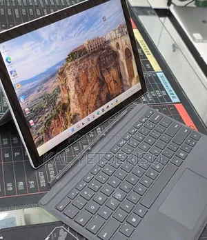 New Laptop Microsoft Surface Pro 7 16GB Intel Core i7 SSD 512GB