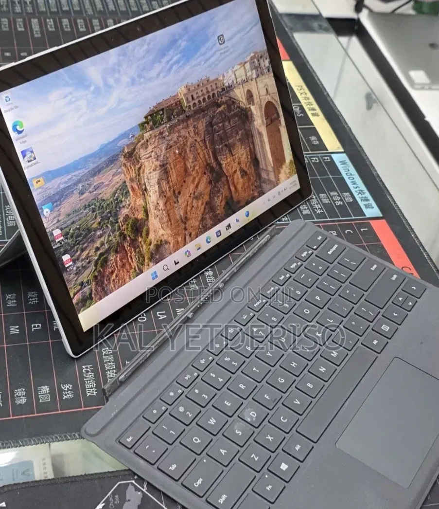 New Laptop Microsoft Surface Pro 7 16GB Intel Core i7 SSD 512GB