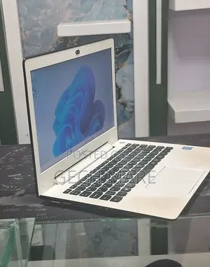 New Laptop Lenovo Ideapad 3 4GB Intel SSD 128GB