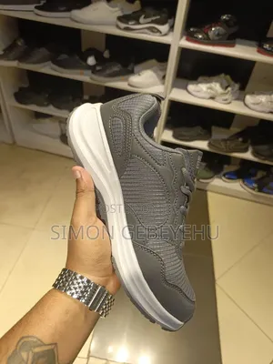 Sketchers Outdoor