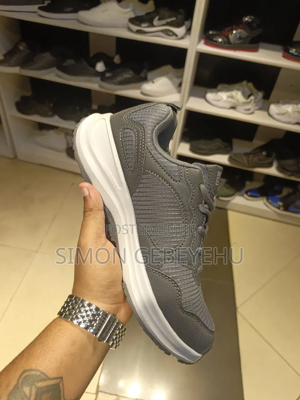 Sketchers Outdoor
