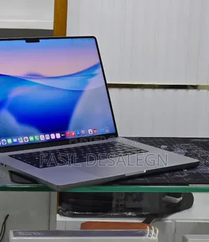 New Laptop Apple MacBook Pro 2021 M1 Max 32GB Apple M1 Max SSD 1T
