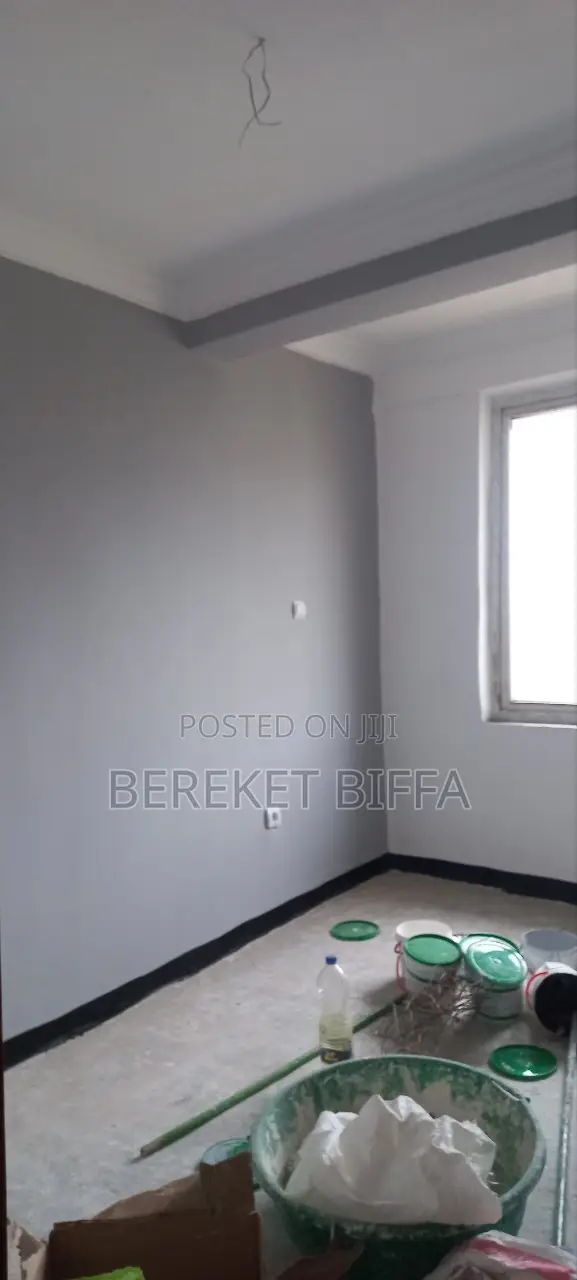 2bdrm Condo in 2 Bedroom 82 M², Akaky Kaliti for sale