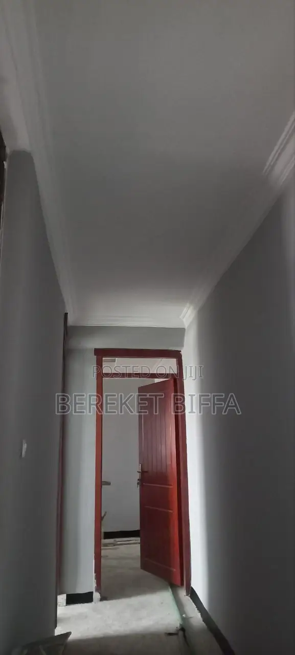 2bdrm Condo in 2 Bedroom 82 M², Akaky Kaliti for sale