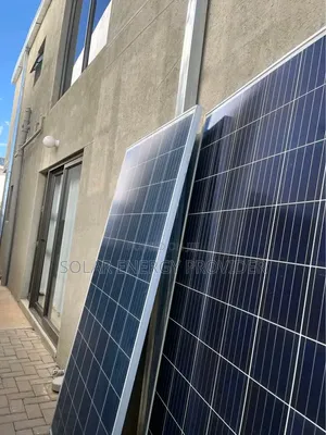 30kw Solar Panel Invertor and Lithium Ion Batteries
