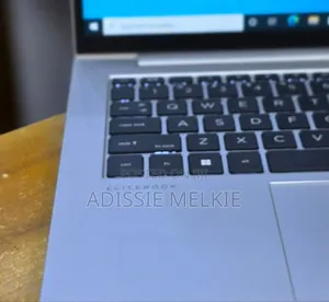 New Laptop HP EliteBook 840 G9 16GB Intel Core i7 SSD 512GB