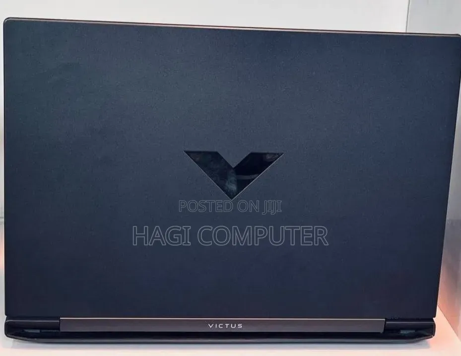 New Laptop HP Victus 15 12GB AMD Ryzen 5 SSD 512GB