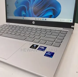 New Laptop HP Pavilion 15 16GB Intel Core Ultra 7 SSD 1T