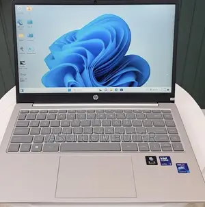 New Laptop HP Pavilion 15 16GB Intel Core Ultra 7 SSD 1T