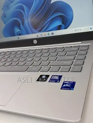 New Laptop HP Pavilion 15 16GB Intel Core Ultra 7 SSD 1T