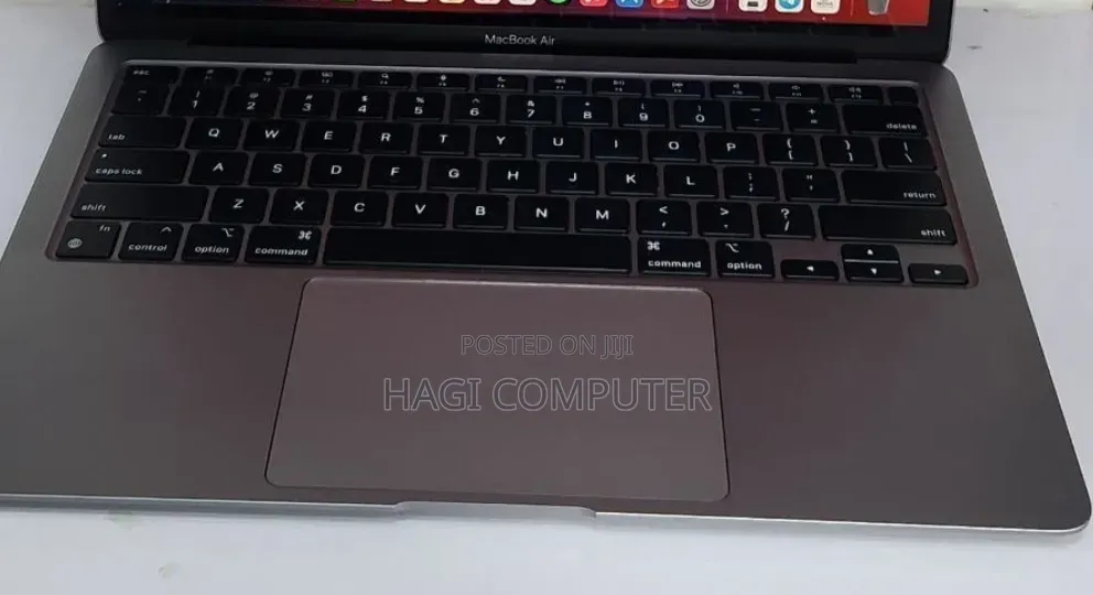 New Laptop Apple MacBook Air 2020 M1 8GB Apple M1 SSD 256GB