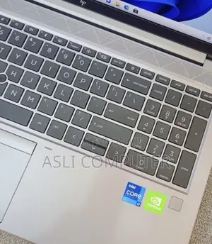 New Laptop HP ZBook 15 16GB Intel Core i7 SSD 512GB