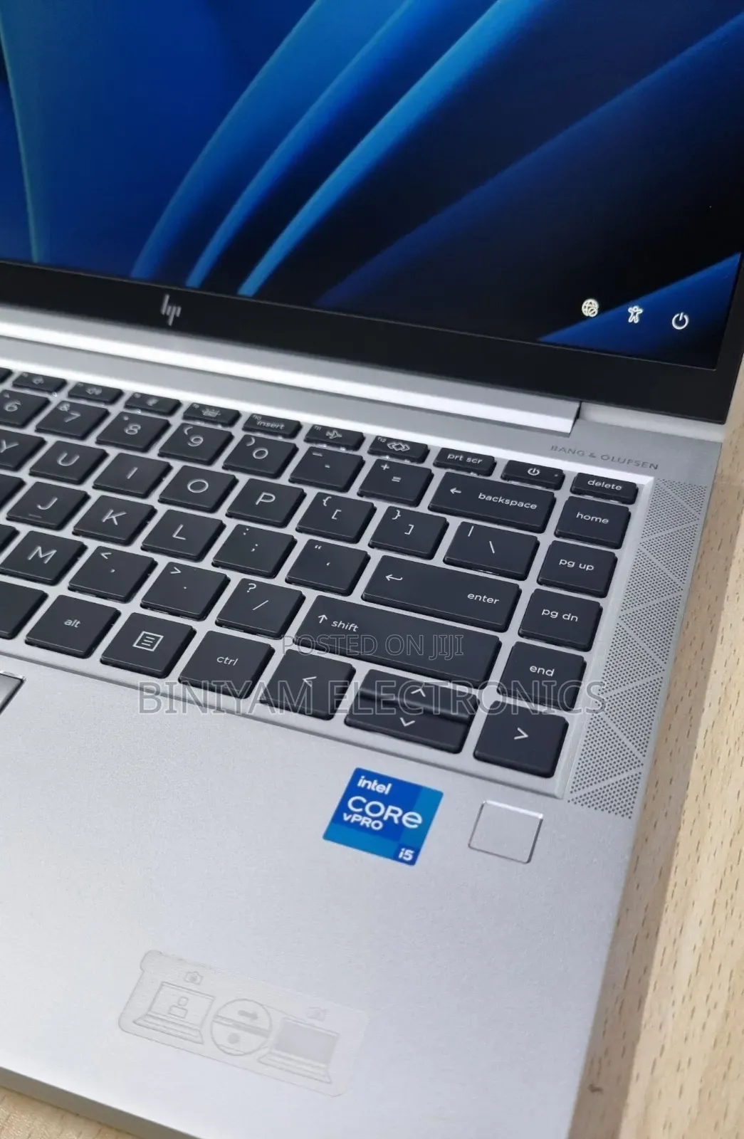 New Laptop HP EliteBook 830 G8 16GB Intel Core i5 SSD 512GB