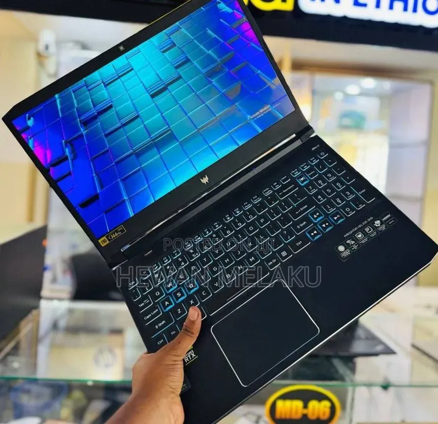 New Laptop Acer Predator Helios 300 16GB Intel Core i7 SSD 512GB