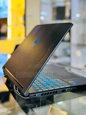 New Laptop Acer Predator Helios 300 16GB Intel Core i7 SSD 512GB