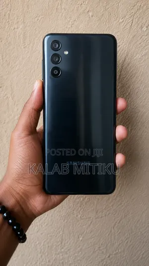 Samsung Galaxy M13 128 GB Black