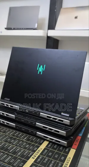New Laptop Acer Predator Helios Neo 16 16GB Intel Core i9 SSD 1T