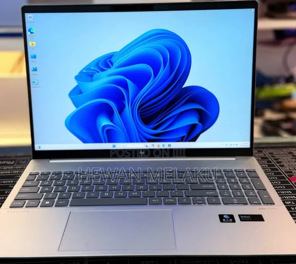 New Laptop HP Pavilion 15 32GB Intel Core Ultra 7 SSD 1T