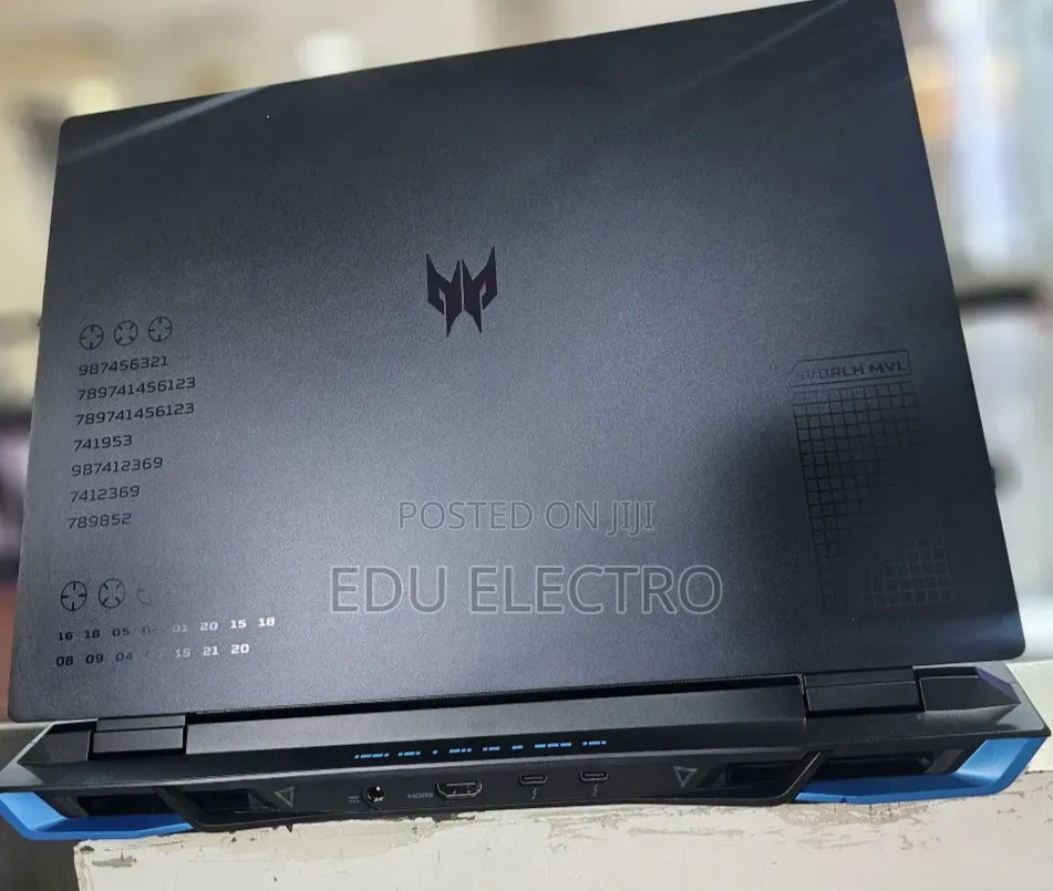 New Laptop Acer Predator Helios 300 16GB Intel Core i9 SSD 1T