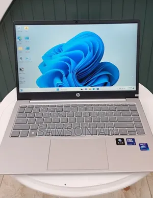 New Laptop HP Pavilion 15 16GB Intel Core Ultra 7 SSD 1T