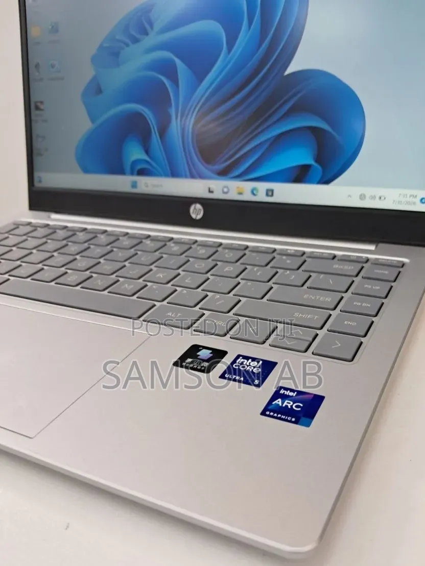 New Laptop HP Pavilion 15 16GB Intel Core Ultra 7 SSD 1T