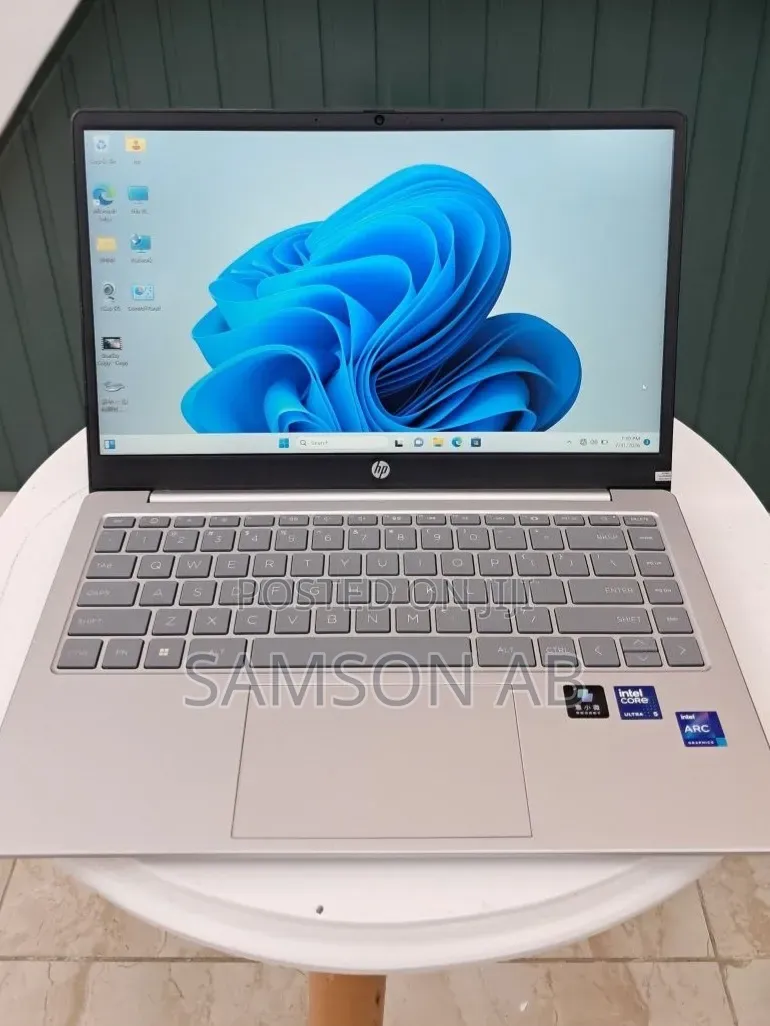 New Laptop HP Pavilion 15 16GB Intel Core Ultra 7 SSD 1T