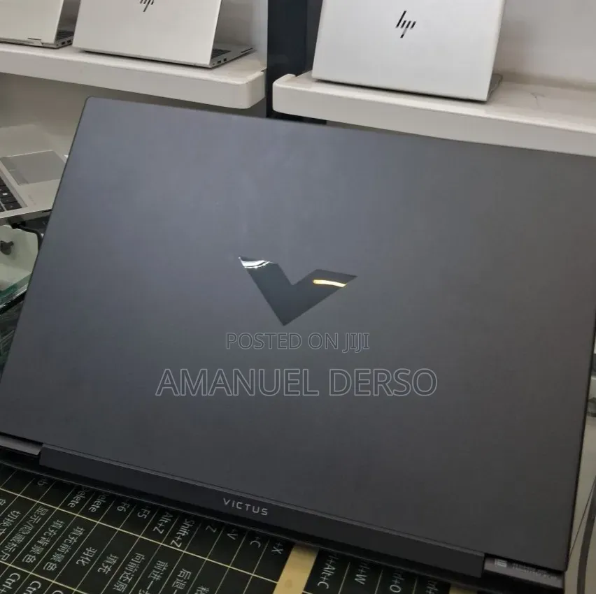 New Laptop HP Victus 16 16GB Intel Core i7 SSD 1T