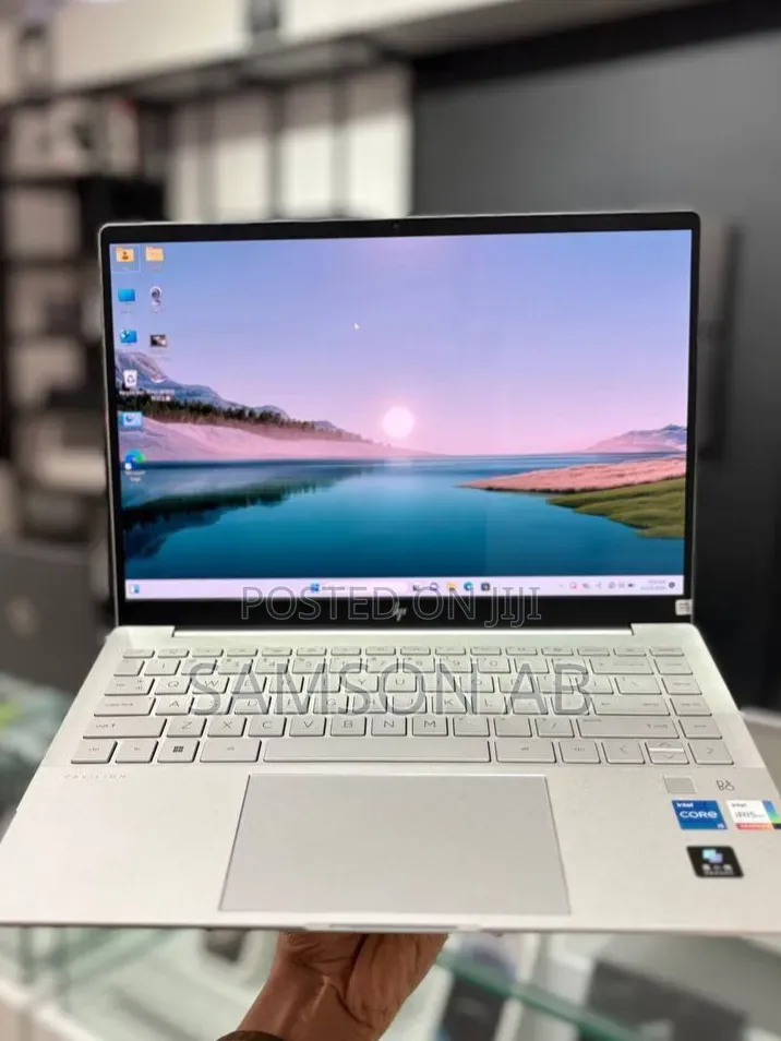 New Laptop HP Pavilion 14 16GB Intel Core i5 SSD 1T