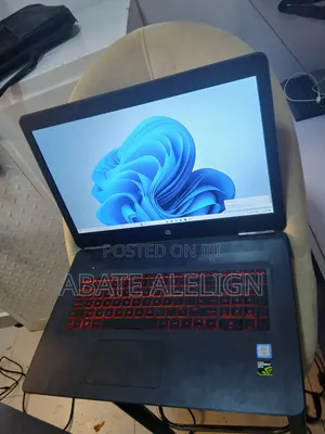 New Laptop HP Omen 17 16GB Intel Core i7 SSD 512GB