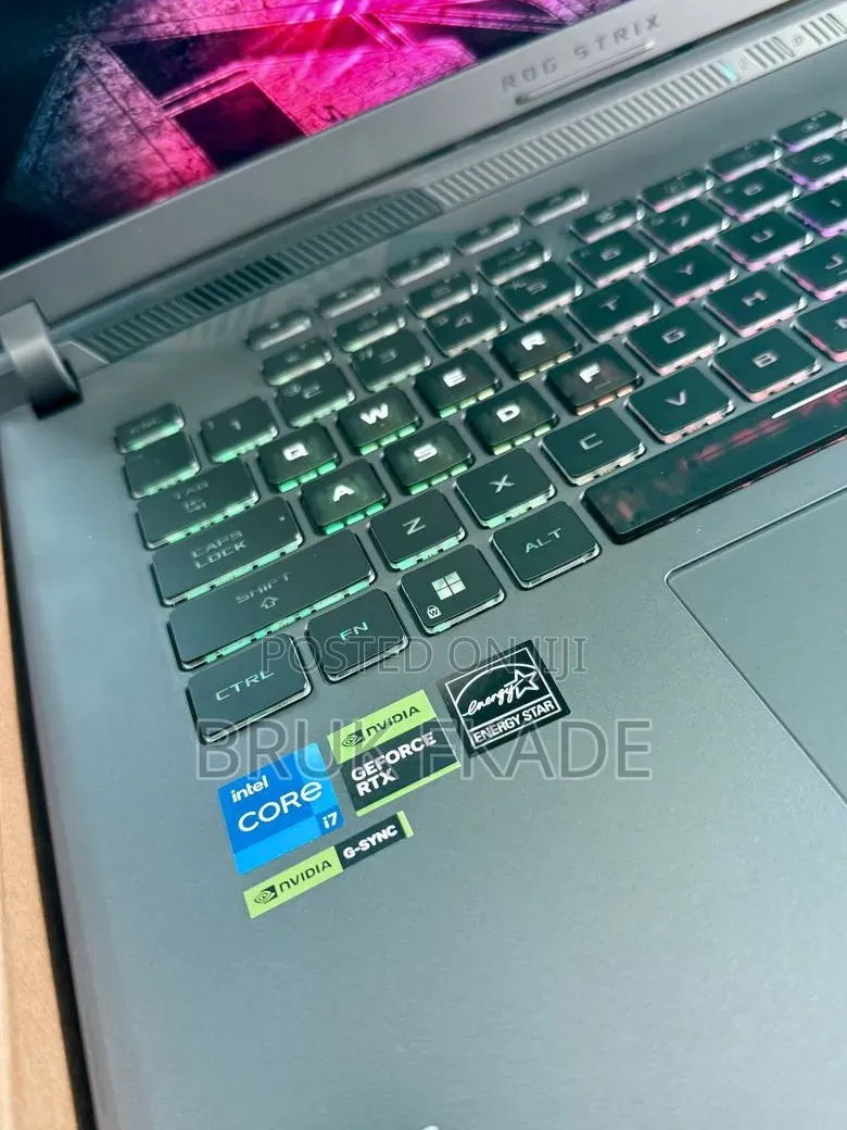 New Laptop Asus ROG Strix G16 G614 16GB Intel Core i7 SSD 1T
