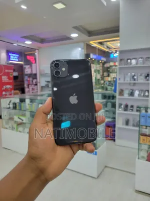 Apple iPhone 11 64 GB Yellow