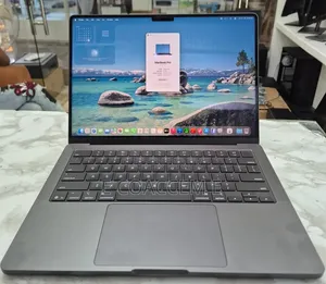 New Laptop Apple MacBook 16GB Apple M5 SSD 1T